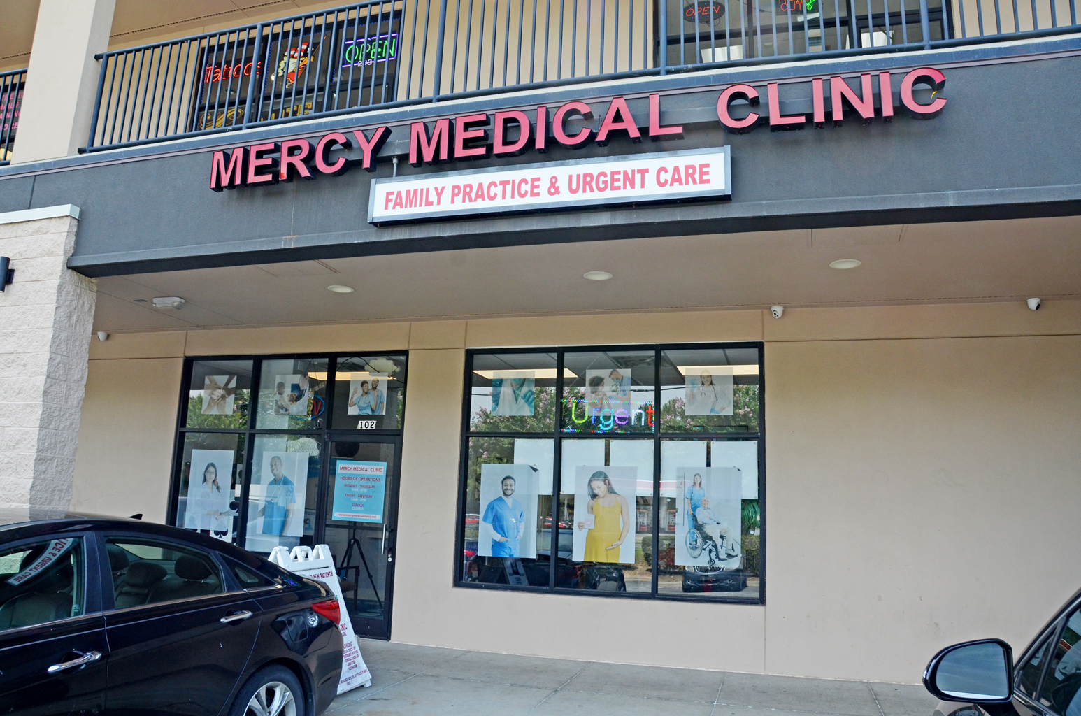 Main Clinic Entrance & Signage